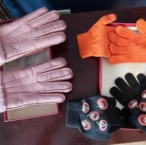 3 pair of new and barely worn gloves